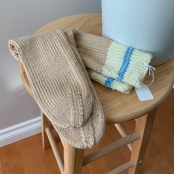 Handmade knitted socks - Picture 2 of 4